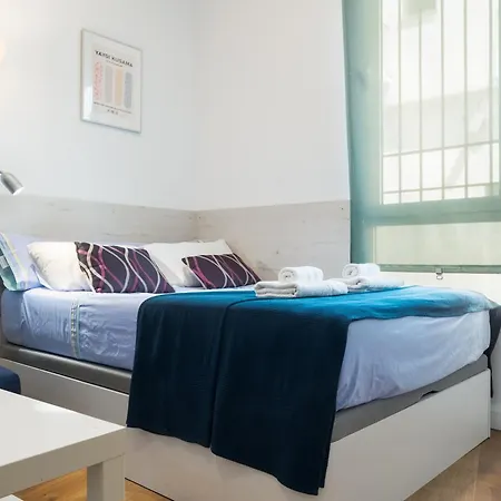 Moderno Estudio Junto Al Rio Apartment
